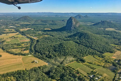 Deluxe Seaplane Tour Noosa To Glasshouse Adventure For 2 With Photobook - Hotel Gold Coast 4