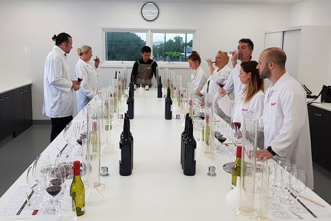 Barossa Valley Intimate Winery Tour Via Adelaide Hills By Private Limo - Hotel Gold Coast 2