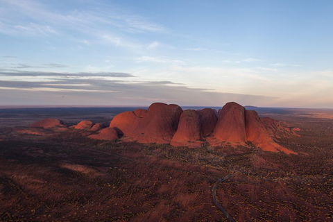Scenic Flight: Uluru & Kata Tjuta - Hotel Gold Coast 0