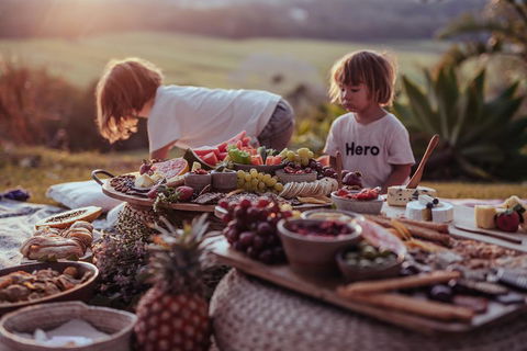 A Picnic In Byron Bay - Hotel Gold Coast 2