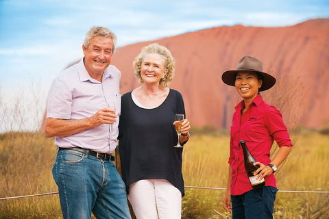 Ayers Rock 4 Tour Combo: Complete Uluru Base Walk At Sunrise, Valley Of The Winds At Sunrise, Kata Tjuta Sunset And Uluru Sunset - Hotel Gold Coast 2