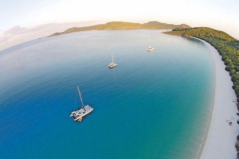 Sail, Snorkel, SUP & Kayak Charter Whitsundays - Hotel Gold Coast 5