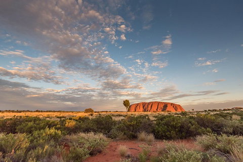 Uluru, Kata Tjuta And Kings Canyon Camping Safari From Alice Springs - Hotel Gold Coast 0