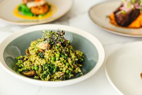 Gourmet Lunch Tour In Darwin Sundays 3-Hours - Hotel Gold Coast 1