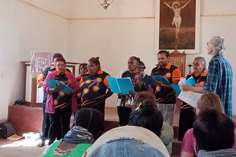 Historical Tour In Hermannsburg From Alice Springs - Hotel Gold Coast 0