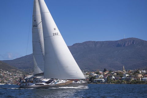 Half-Day Sailing On The Derwent River From Hobart - Hotel Gold Coast 0