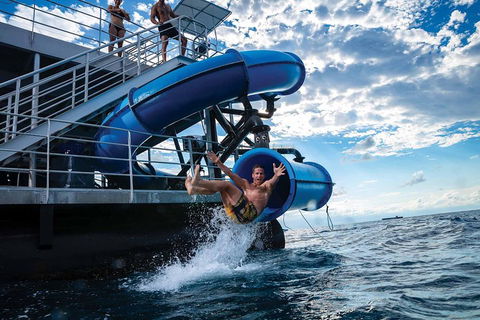 Outer Reef Pontoon Experience From Cairns - Hotel Gold Coast 3