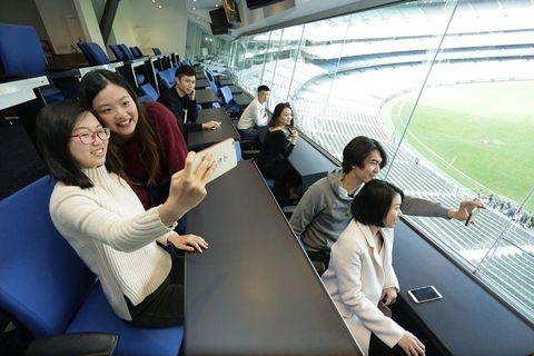 Sports Tour Of Melbourne With MCG Tour - Hotel Gold Coast 3
