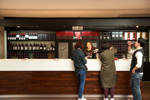 Penfolds Barossa Valley: Make Your Own Wine - Hotel Gold Coast 1