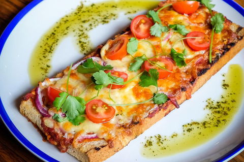 Food Tour Melbourne - St Kilda - Hotel Gold Coast 1