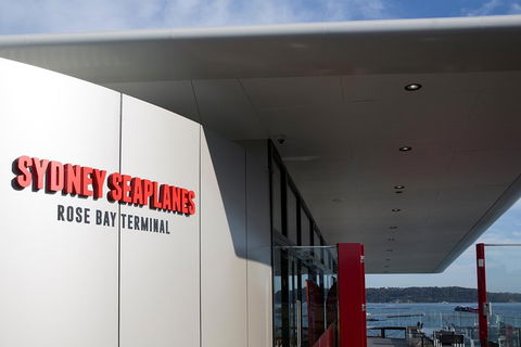 Gourmet Lunch At Jonah's By Seaplane From Sydney - Hotel Gold Coast 4