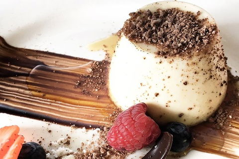 Deluxe Winery Tour To Tamborine Mountain, Includes Gourmet Two Course Lunch - Hotel Gold Coast 3