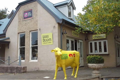 Adelaide Hills Regional / Hahndorf German Village Tour - Hotel Gold Coast 2