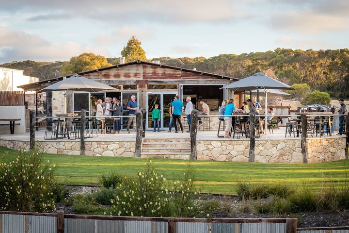 Nepean Bay SA Hotel Gold Coast