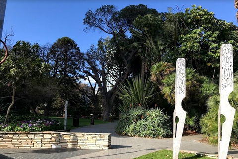 Perth Scavenger Hunt: Perched On A Swan - Hotel Gold Coast 2