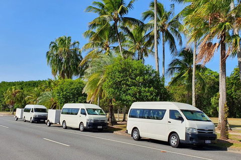 Airport Transfer To Or From Cairns Hotels For Up To 13 People - Hotel Gold Coast 0