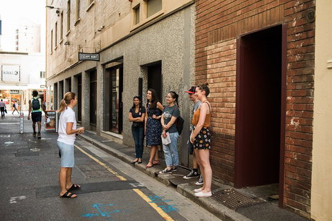 Guided Walking Tour In Adelaide - Hotel Gold Coast 1