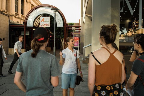 Guided Walking Tour In Adelaide - Hotel Gold Coast 5