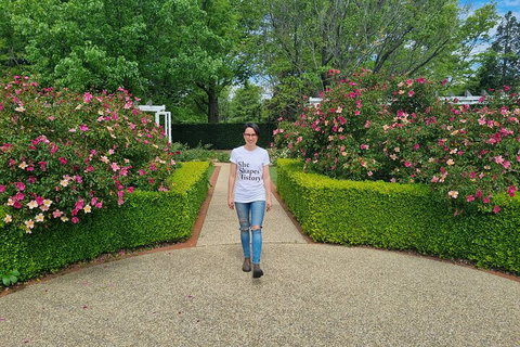 Women's History Walking Tour With Local Guide In Canberra - Hotel Gold Coast 3