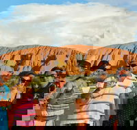 Ayers Rock Day Trip from Alice Springs Including Uluru Kata Tjuta and Sunset BBQ Dinner - Hotel Gold Coast