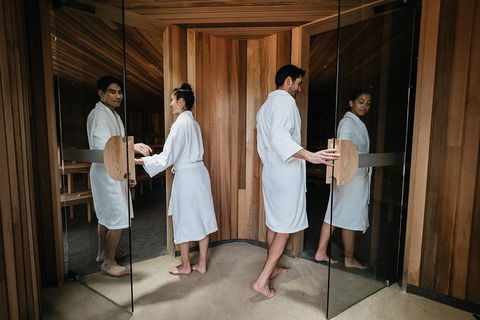 Peninsula Hot Springs With Evening Spa Experience On A Twilight Express Shuttle - Hotel Gold Coast 1